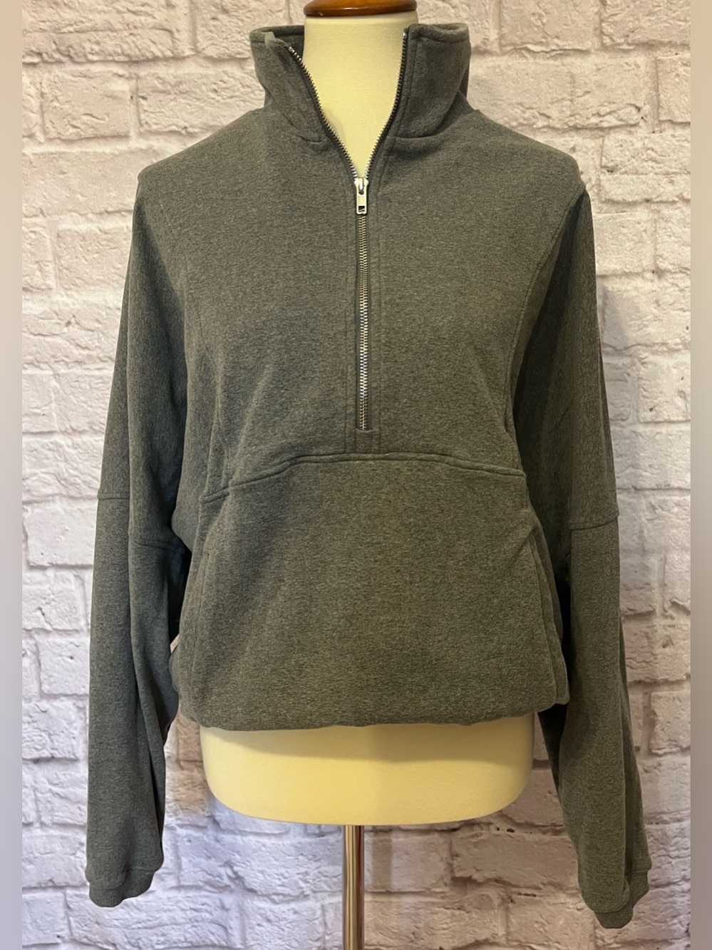 P’Tula Quarter Zip Sweatshirt